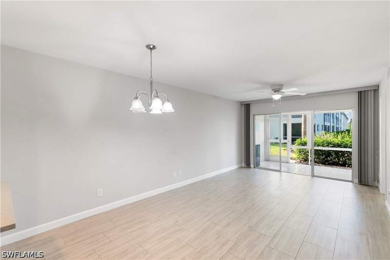 2 bedroom Condominium at 1008 Manatee Rd G103, Gulf Winds East, Naples — photo 2