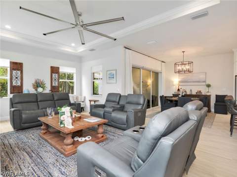 8958 Saint Lucia Dr, Naples FL - photo 13 of 47