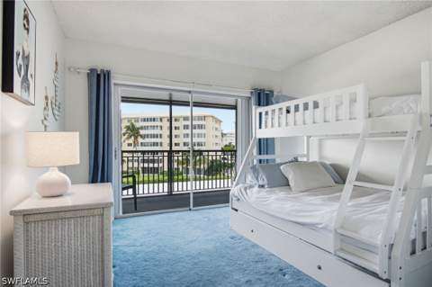 3400 Gulf Shore Blvd N L8, Naples FL - photo 19 of 48