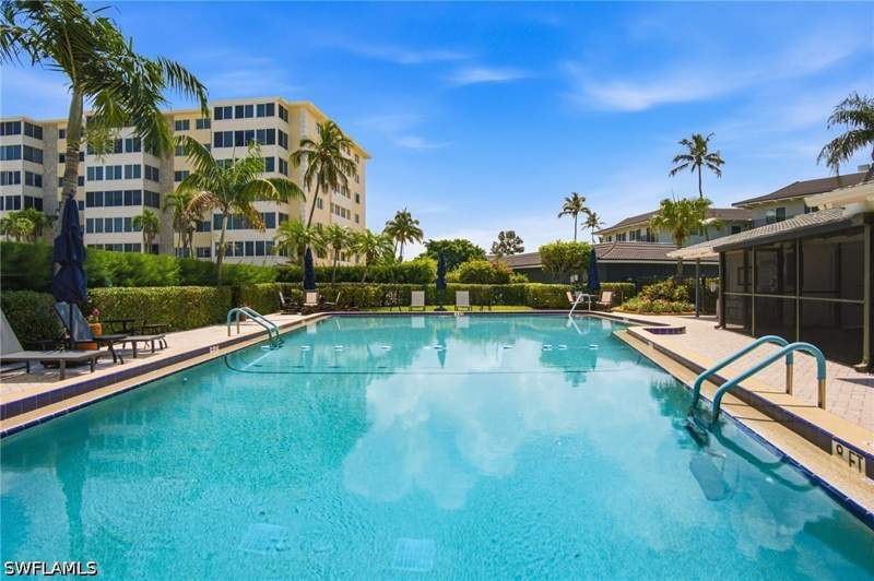 2 bedroom Condominium at 3400 Gulf Shore Blvd N L8, Harborside Gardens, Naples — photo 5