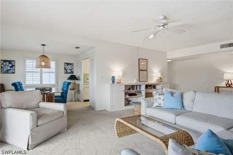 3400 Gulf Shore Blvd N L8, Naples FL - photo 7 of 48