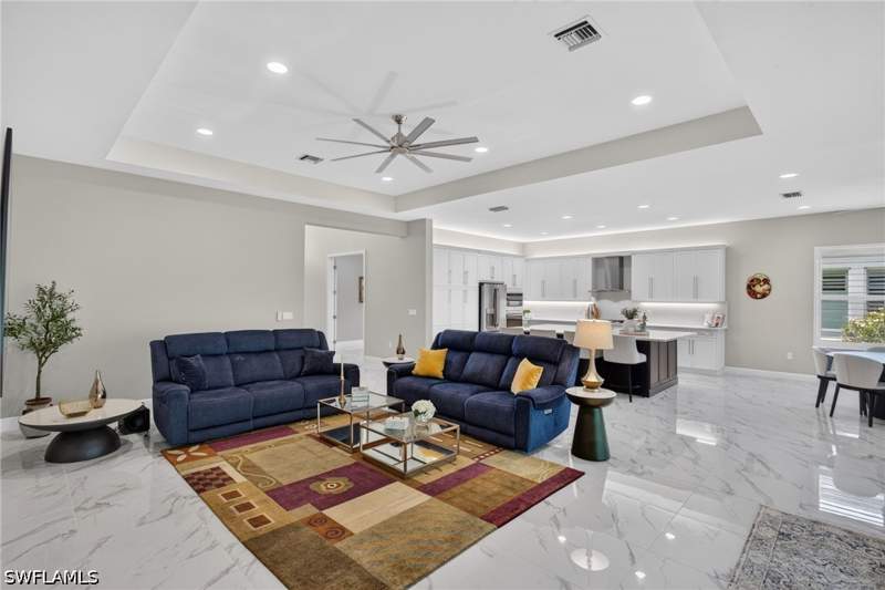 3 bedroom SingleFamilyResidence at 12069 Mimosa St, Valencia Trails, Naples — photo 4