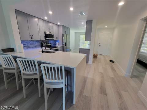 1190 Yesica Ann Cir B-204, Naples FL - photo 9 of 20