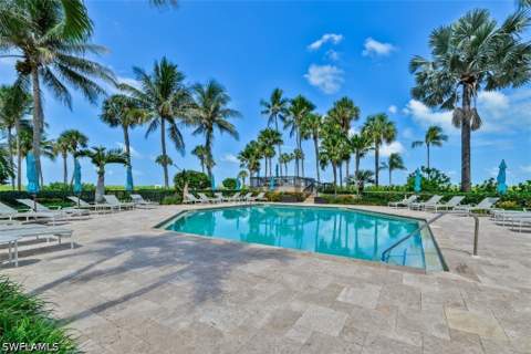 4551 Gulf Shore Blvd N 1600, Naples FL - photo 23 of 32