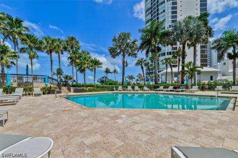 4551 Gulf Shore Blvd N 1600, Naples FL - photo 24 of 32