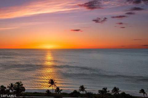 4551 Gulf Shore Blvd N 1600, Naples FL - photo 8 of 32