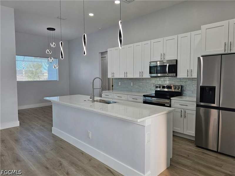 3 bedroom SingleFamilyResidence at 1425 NW 1st St, Cape Coral, Cape Coral — photo 1