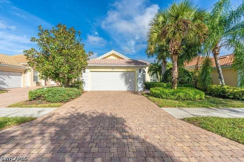 3 bedroom SingleFamilyResidence at 7687 Hernando Ct, Verona Walk, Naples — photo 1