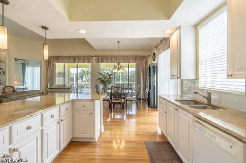 7687 Hernando Ct, Naples FL - photo 22 of 27
