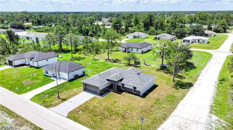 2819 32nd St W, Lehigh Acres FL - photo 20 of 23