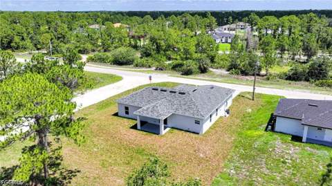 2819 32nd St W, Lehigh Acres FL - photo 22 of 23