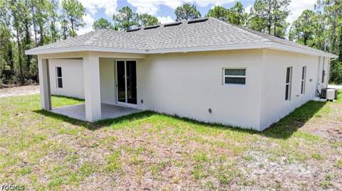 923 Binkley St E, Lehigh Acres FL - photo 16 of 24