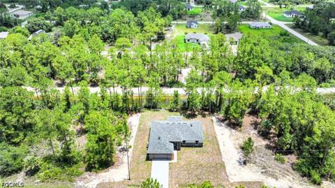 923 Binkley St E, Lehigh Acres FL - photo 20 of 24