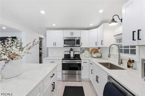 24850 Windward Blvd, Bonita Springs FL - photo 13 of 33