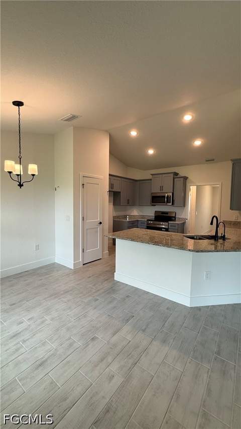 563 Windermere Dr, Lehigh Acres FL - photo 13 of 20