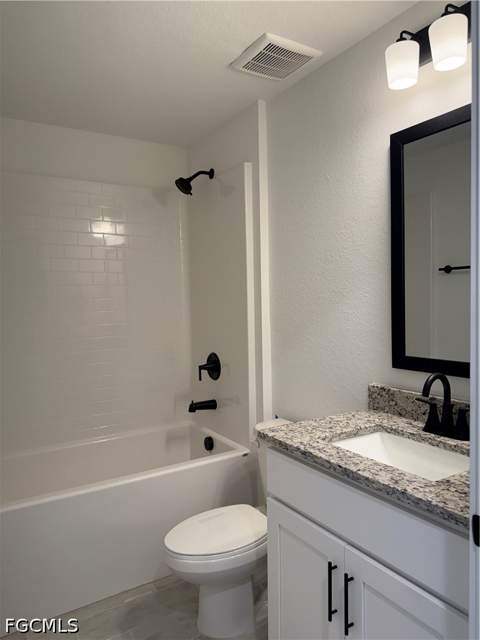 2705 44th St W, Lehigh Acres FL - photo 7 of 19