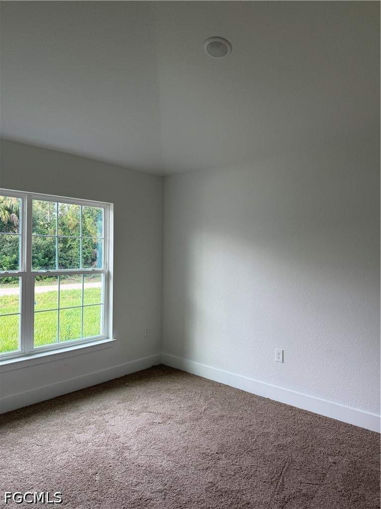 4 bedroom SingleFamilyResidence at 3315 46th St W, Lehigh Acres, Lehigh Acres — photo 3