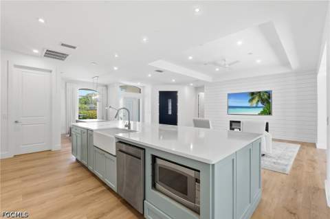 28360 Del Lago Way, Bonita Springs FL - photo 16 of 50