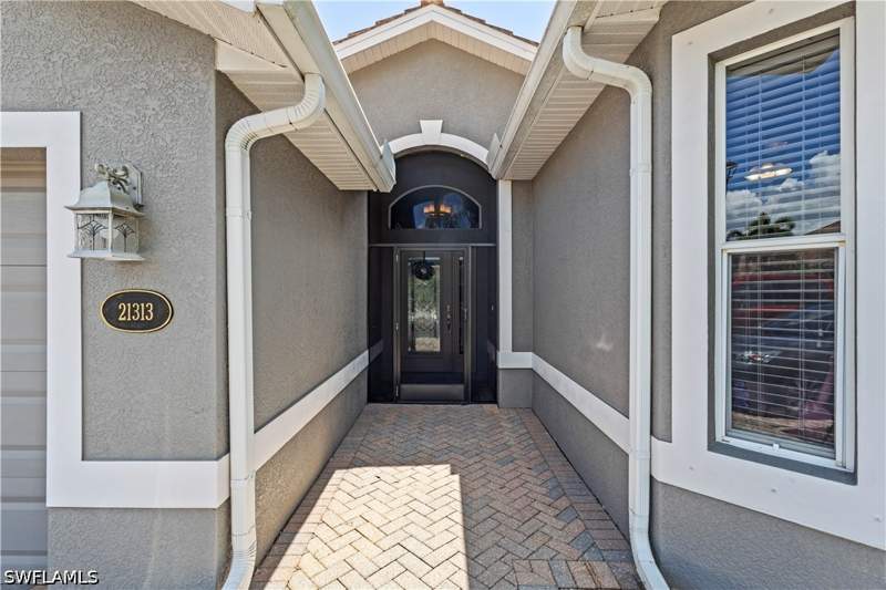 3 bedroom SingleFamilyResidence at 21313 Velino Ln, Bella Terra, Estero — photo 4