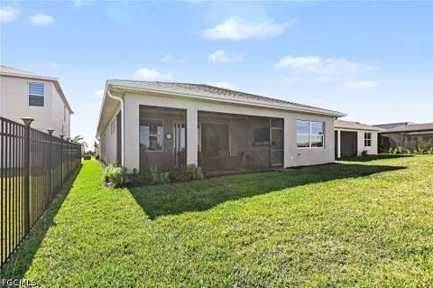 355 Spring Hill Lake Loop, Cape Coral FL - photo 24 of 25