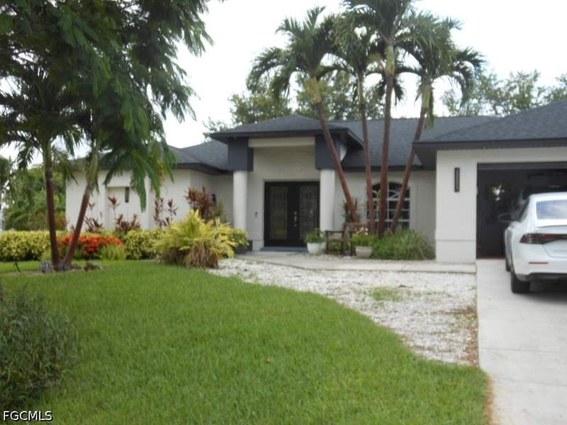 4 bedroom SingleFamilyResidence at 1236 Everest Pkwy, Cape Coral, Cape Coral — photo 2