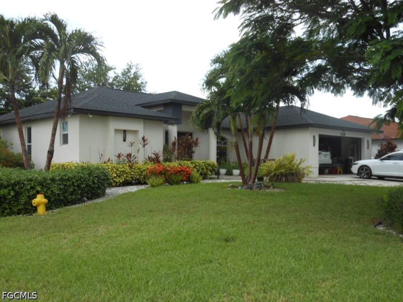 4 bedroom SingleFamilyResidence at 1236 Everest Pkwy, Cape Coral, Cape Coral — photo 4