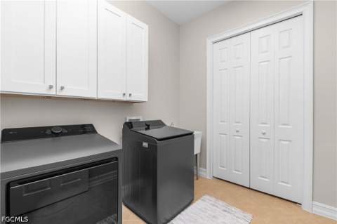 3980 Otter Bend Cir, Fort Myers FL - photo 21 of 38