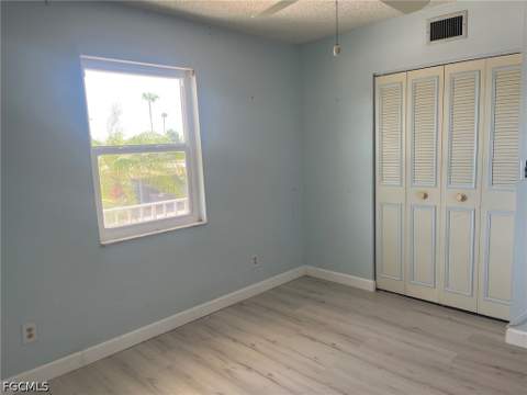 6220 Augusta Dr 203, Fort Myers FL - photo 9 of 34