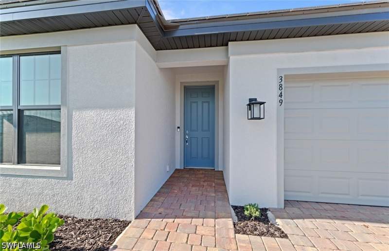 3 bedroom SingleFamilyResidence at 3849 Passion Vine Dr, Hampton Lakes, Alva — photo 5