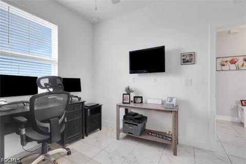 1517 NE 8th Pl, Cape Coral FL - photo 17 of 36