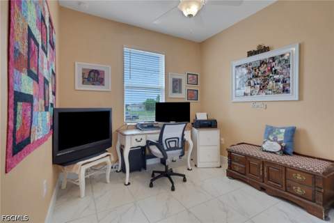 1519 NE 8th Pl, Cape Coral FL - photo 11 of 36