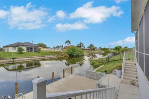 1519 NE 8th Pl, Cape Coral FL - photo 24 of 36