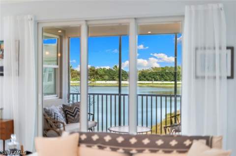 4620 Arboretum Cir 201, Naples FL - photo 10 of 30