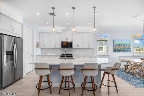 4620 Arboretum Cir 201, Naples FL - photo 6 of 30
