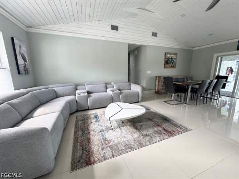 8065 Lagoon Rd, Fort Myers Beach FL - photo 15 of 43