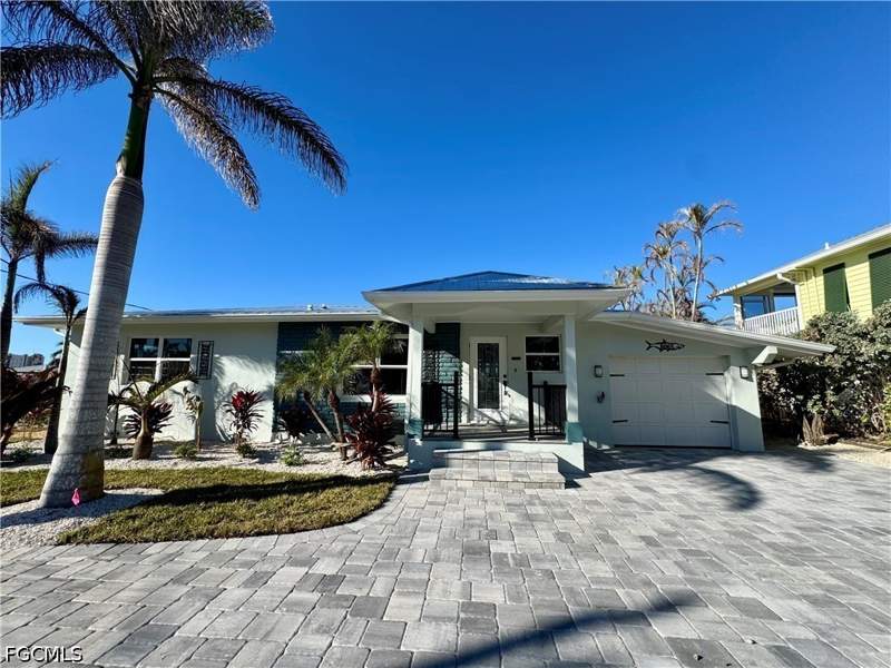 3 bedroom SingleFamilyResidence at 8065 Lagoon Rd, Laguna Shores, Fort Myers Beach — photo 5
