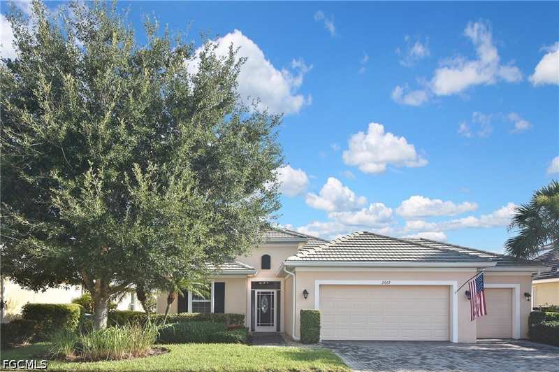 3 bedroom SingleFamilyResidence at 2669 Lambay Ct, Sandoval, Cape Coral — photo 1