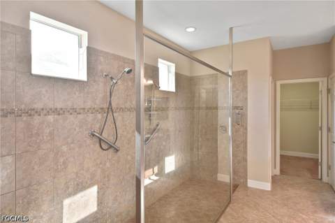 2669 Lambay Ct, Cape Coral FL - photo 21 of 50