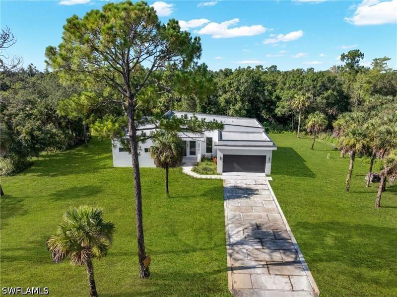 4 bedroom SingleFamilyResidence at 4070 24th Ave SE, Golden Gate Estates, Naples — photo 4