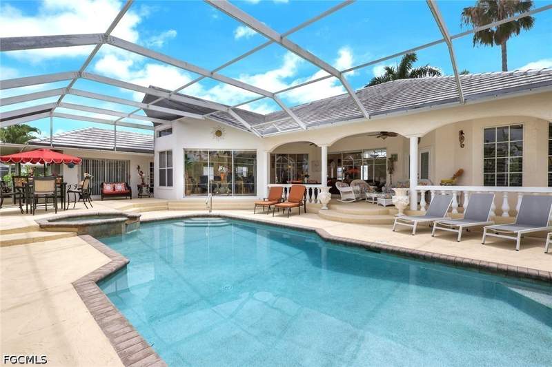 3 bedroom SingleFamilyResidence at 4403 SE 11th Pl, Cape Coral, Cape Coral — photo 5