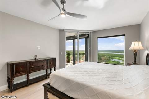 1060 Borghese Ln 902, Naples FL - photo 16 of 43