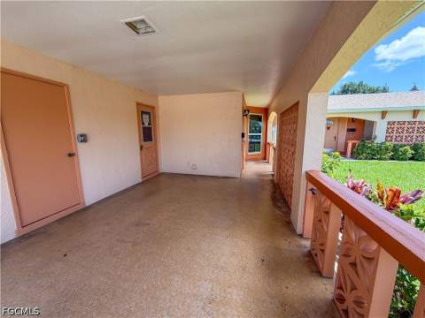 323 Dania St, Lehigh Acres FL - photo 10 of 25