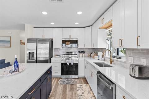 197 Madison Ct, Fort Myers Beach FL - photo 16 of 45
