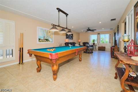 1905 SE 40th Ter 102, Cape Coral FL - photo 15 of 25