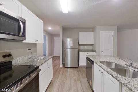 18310 Gibraltar Ln, Lehigh Acres FL - photo 8 of 17