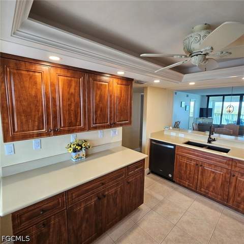 4253 Bay Beach Ln C6, Fort Myers Beach FL - photo 13 of 24