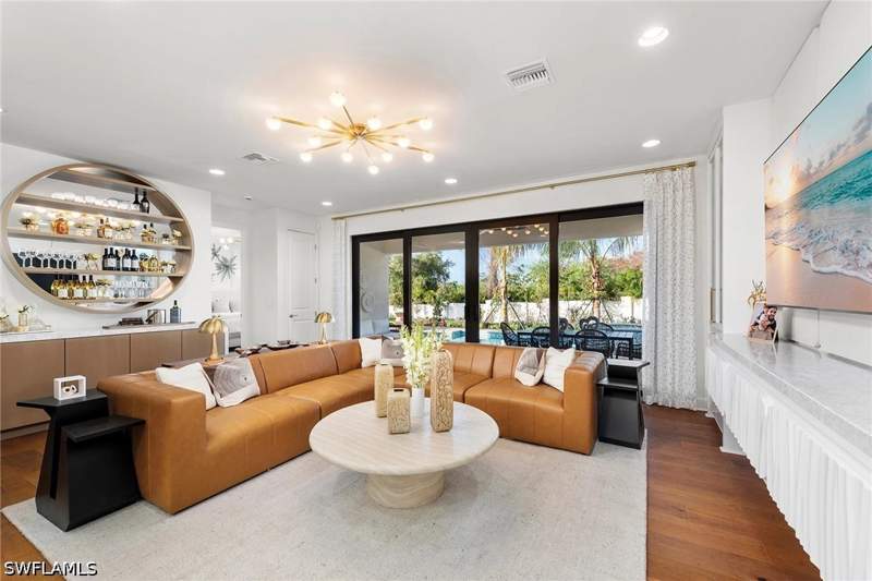 2 bedroom SingleFamilyResidence at 14209 Aldersgate Ave, Valencia Harbor, Fort Myers — photo 3