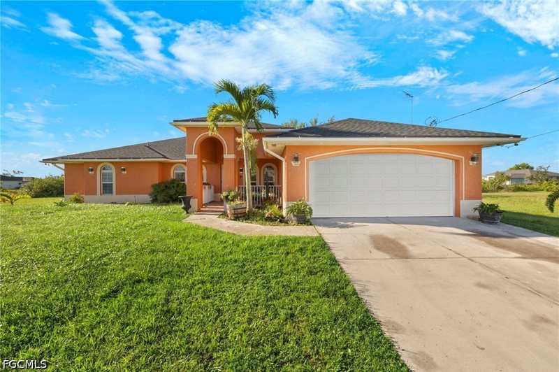3 bedroom SingleFamilyResidence at 610 NE 12th St, Cape Coral, Cape Coral — photo 1