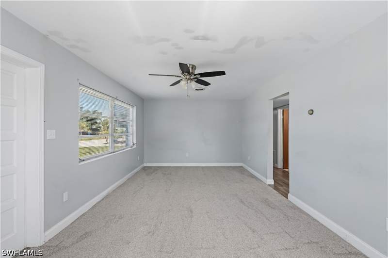 3 bedroom SingleFamilyResidence at 4220 Deleon St, Cushman Manor, Fort Myers — photo 4