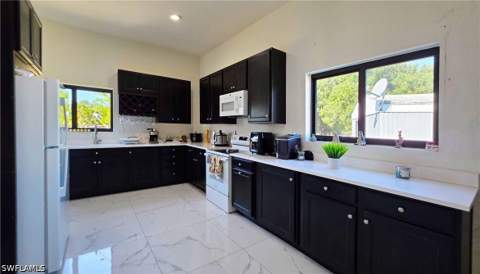 527 Perimeter, Clewiston FL - photo 9 of 38